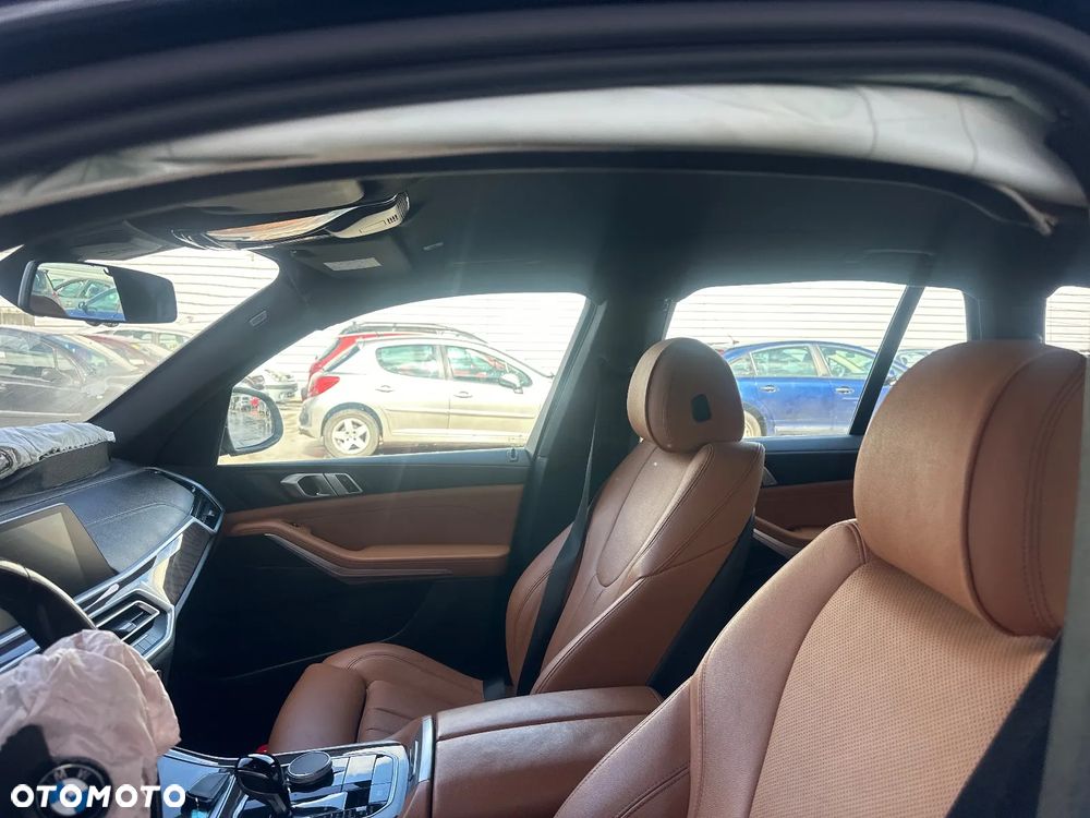 BMW X5 xDrive25d - 22