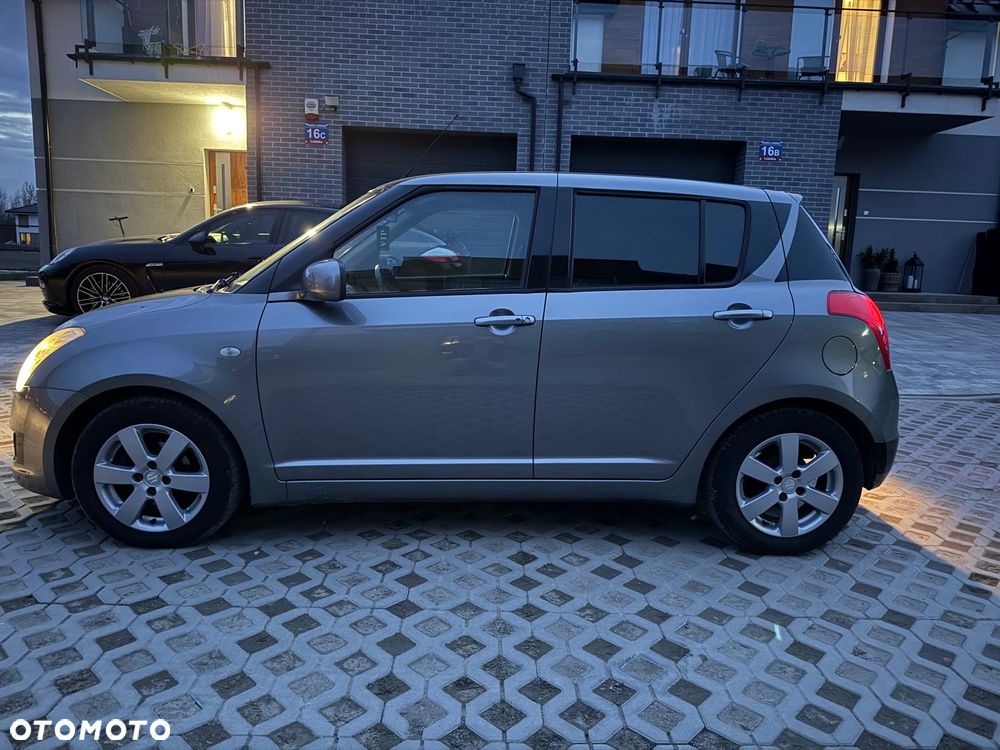 Suzuki Swift 1.3 DDiS Comfort - 15
