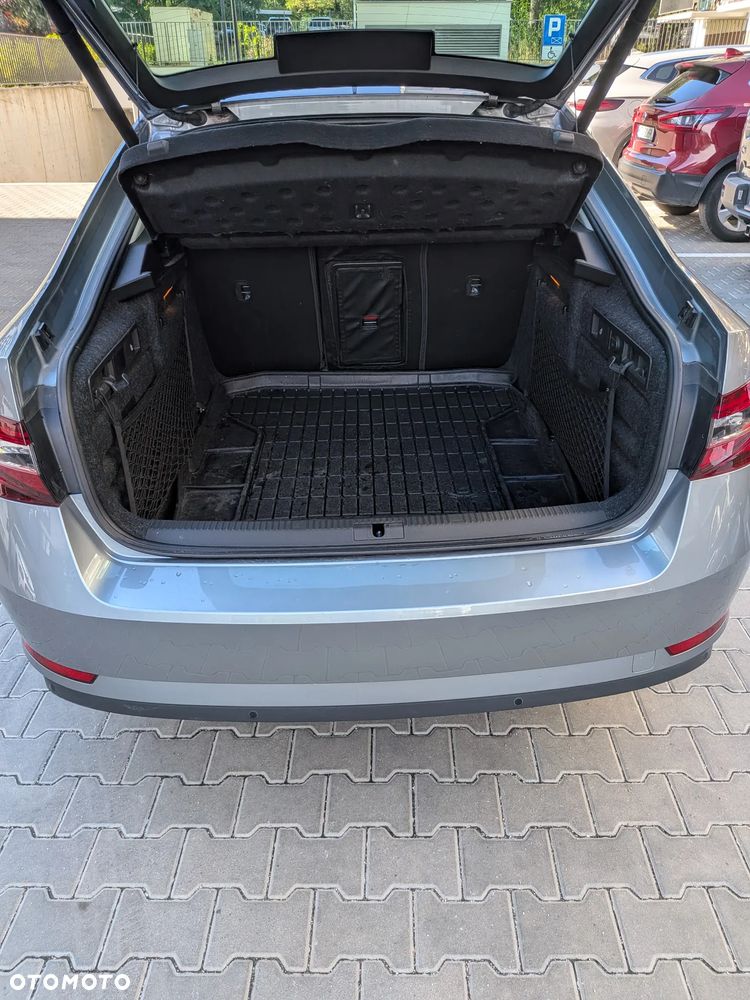 Skoda Superb 1.5 TSI Style DSG - 11