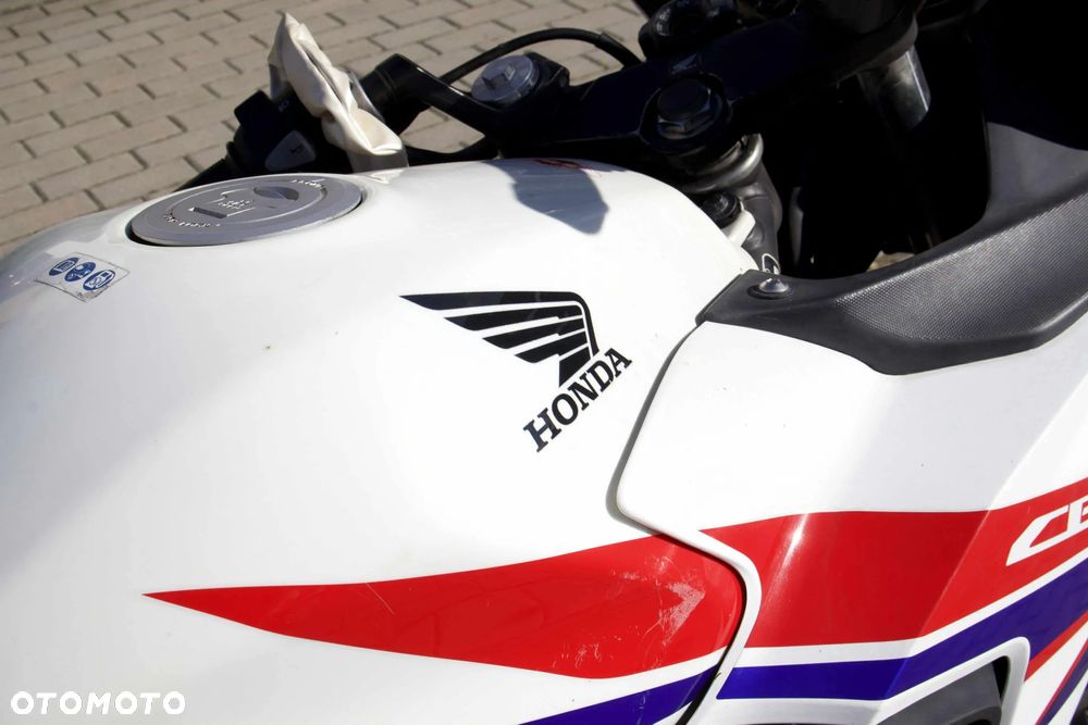 Honda CBR - 6