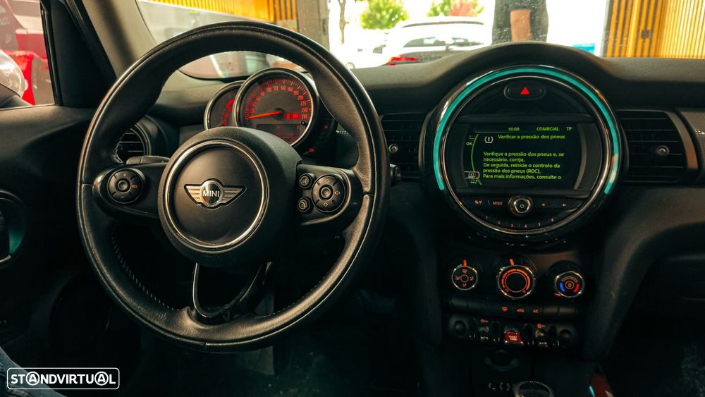 MINI 5 Portas Cooper D Seven Chili - 12