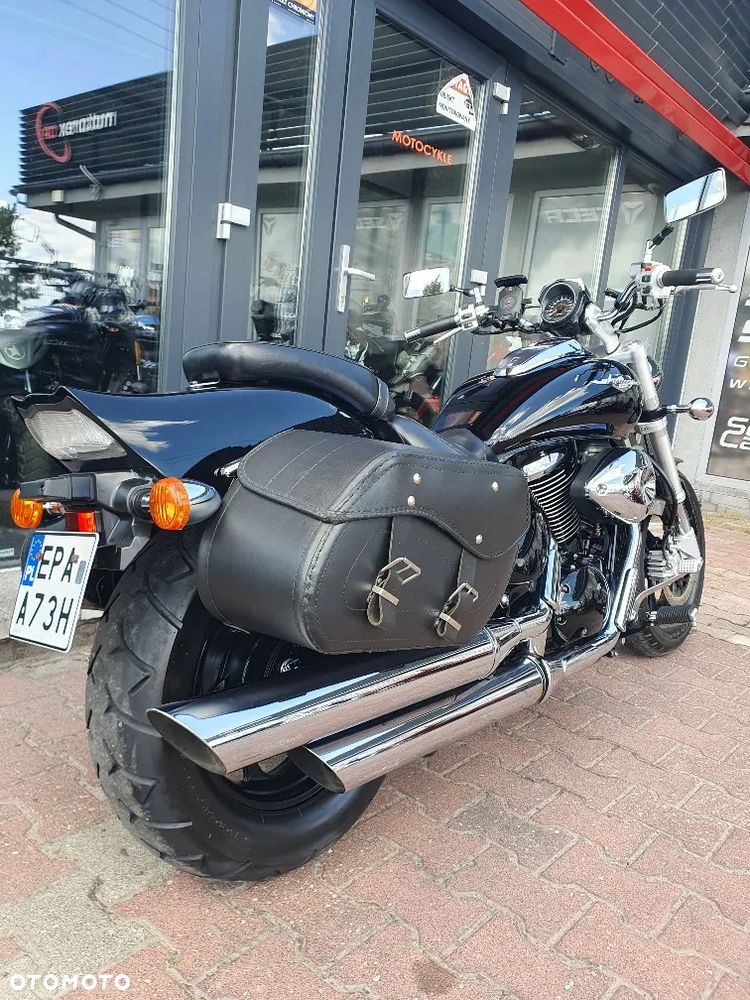 Suzuki Intruder - 30