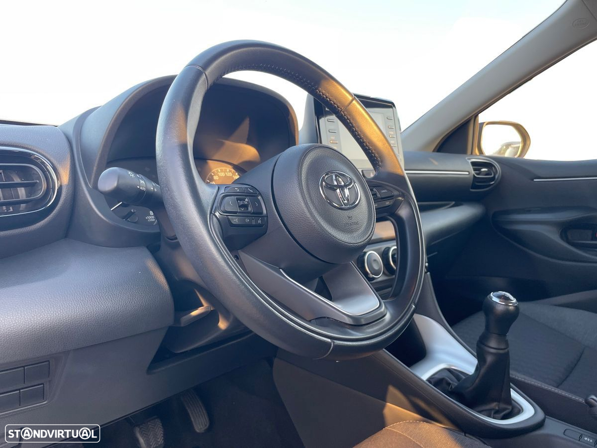 Toyota Yaris 1.0 VVT-i Comfort Plus - 12