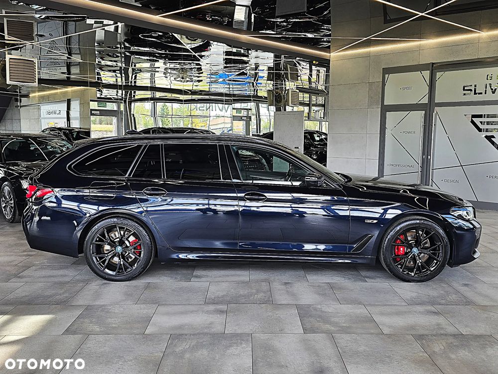 BMW Seria 5 530e xDrive M Sport sport - 11