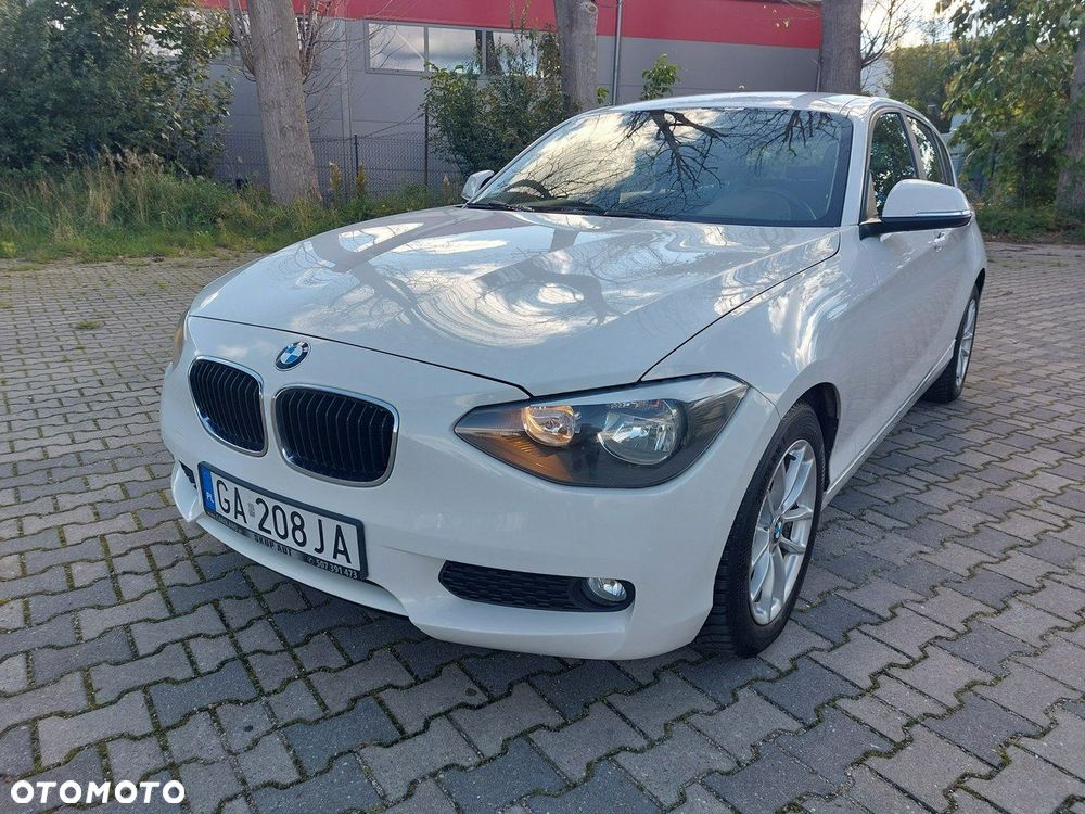 BMW Seria 1 114i - 22