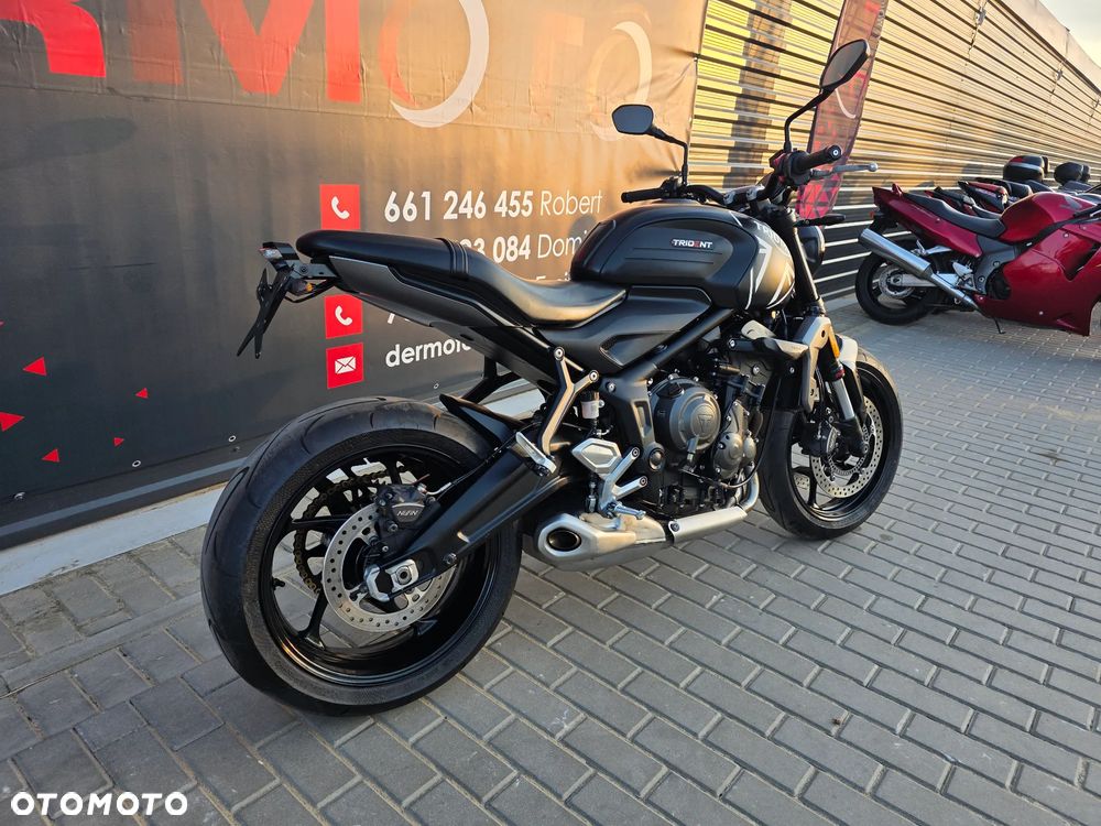 Triumph Trident - 3