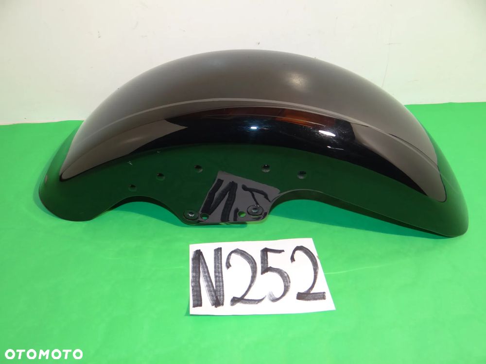 N252 Harley Davidson FLFB FLFBS Fat Boy Milwaukee M8 Błotnik przód Milwaukee 58900267 - 1
