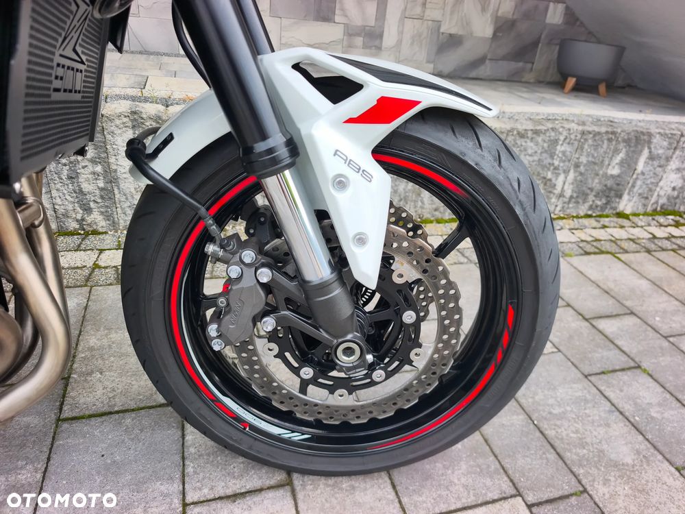 Kawasaki Z 900 - 10