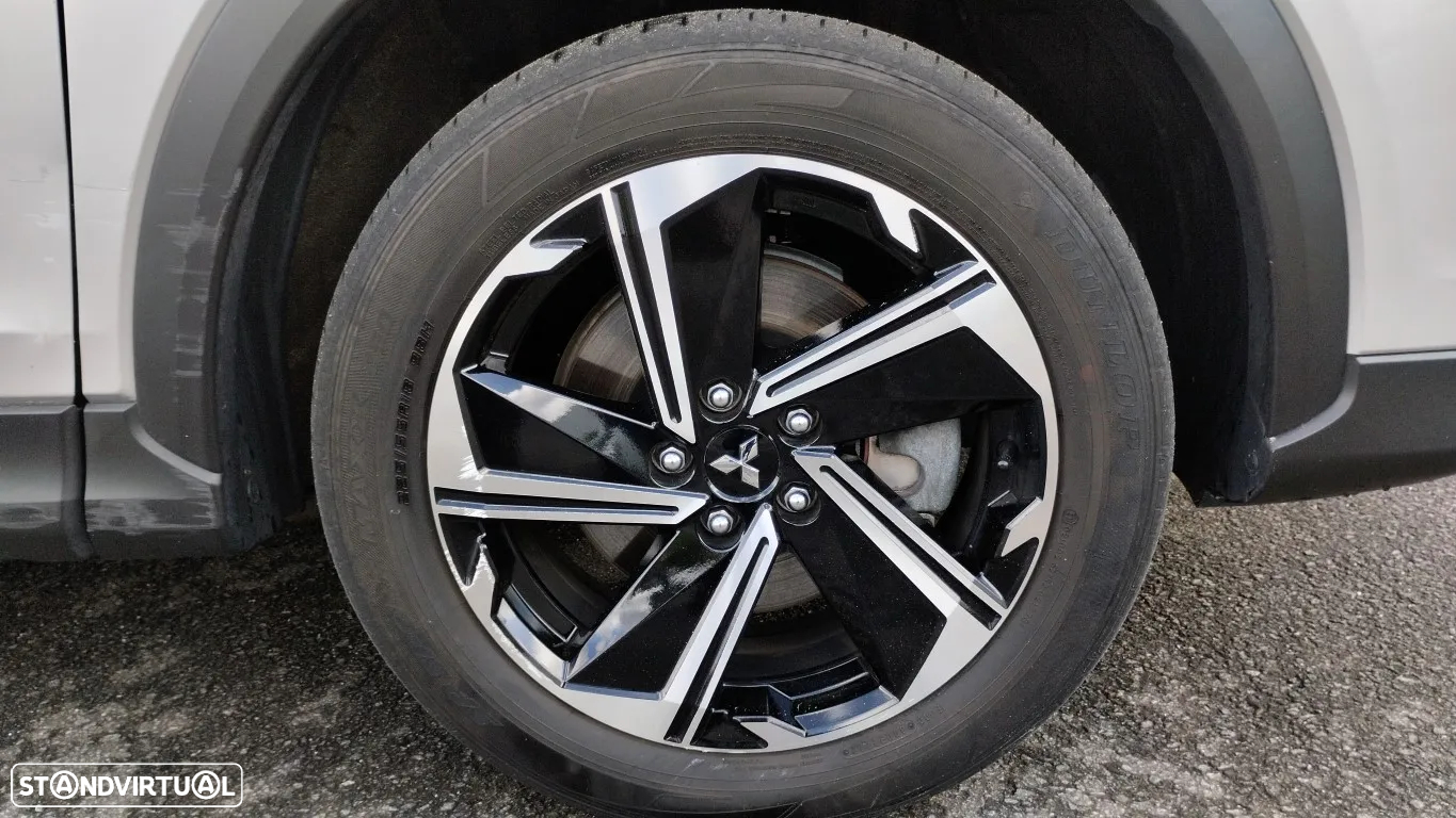 Mitsubishi Eclipse Cross - 30