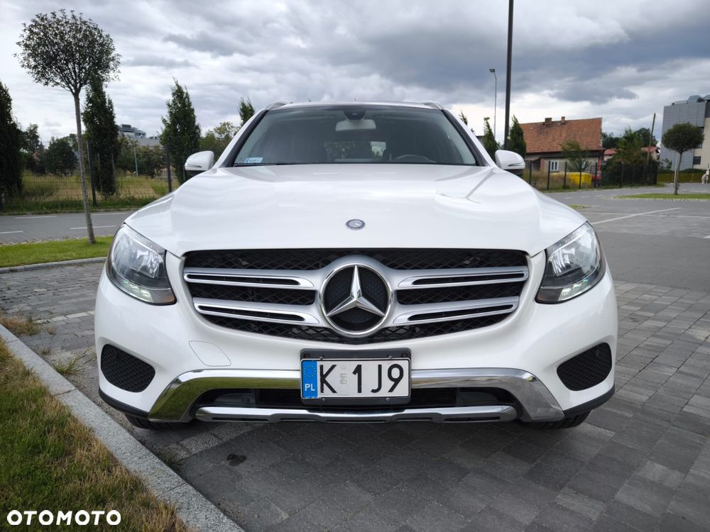 Mercedes-Benz GLC 300 4-Matic - 5