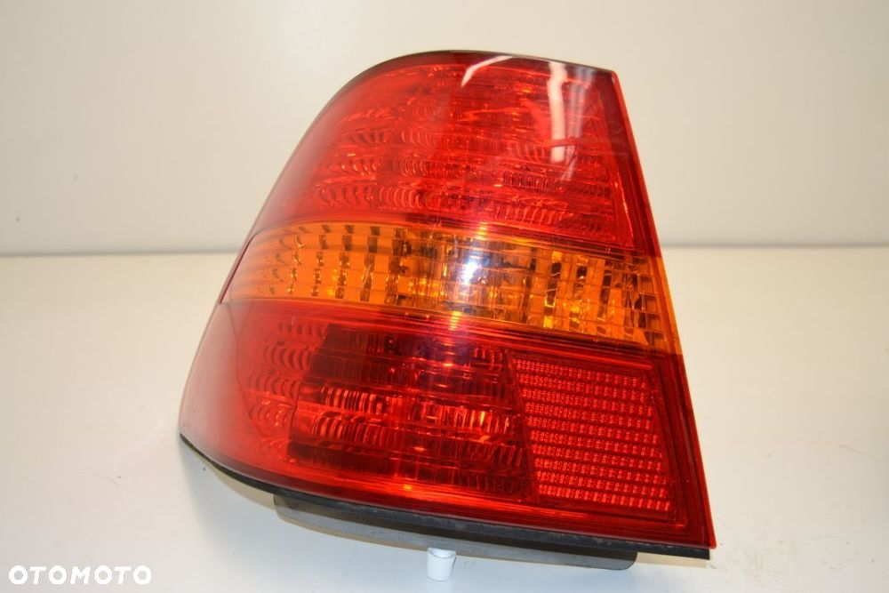 Lampa tył lewy Lexus LS 430 - 1