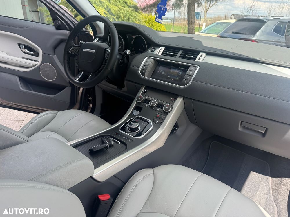 Land Rover Range Rover Evoque 2.0 D150 SE - 12