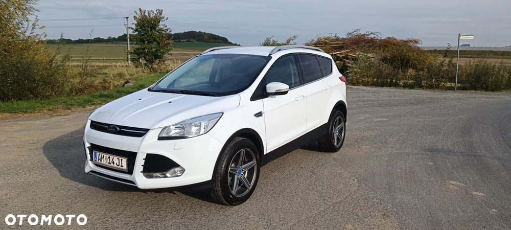 Ford Kuga - 1