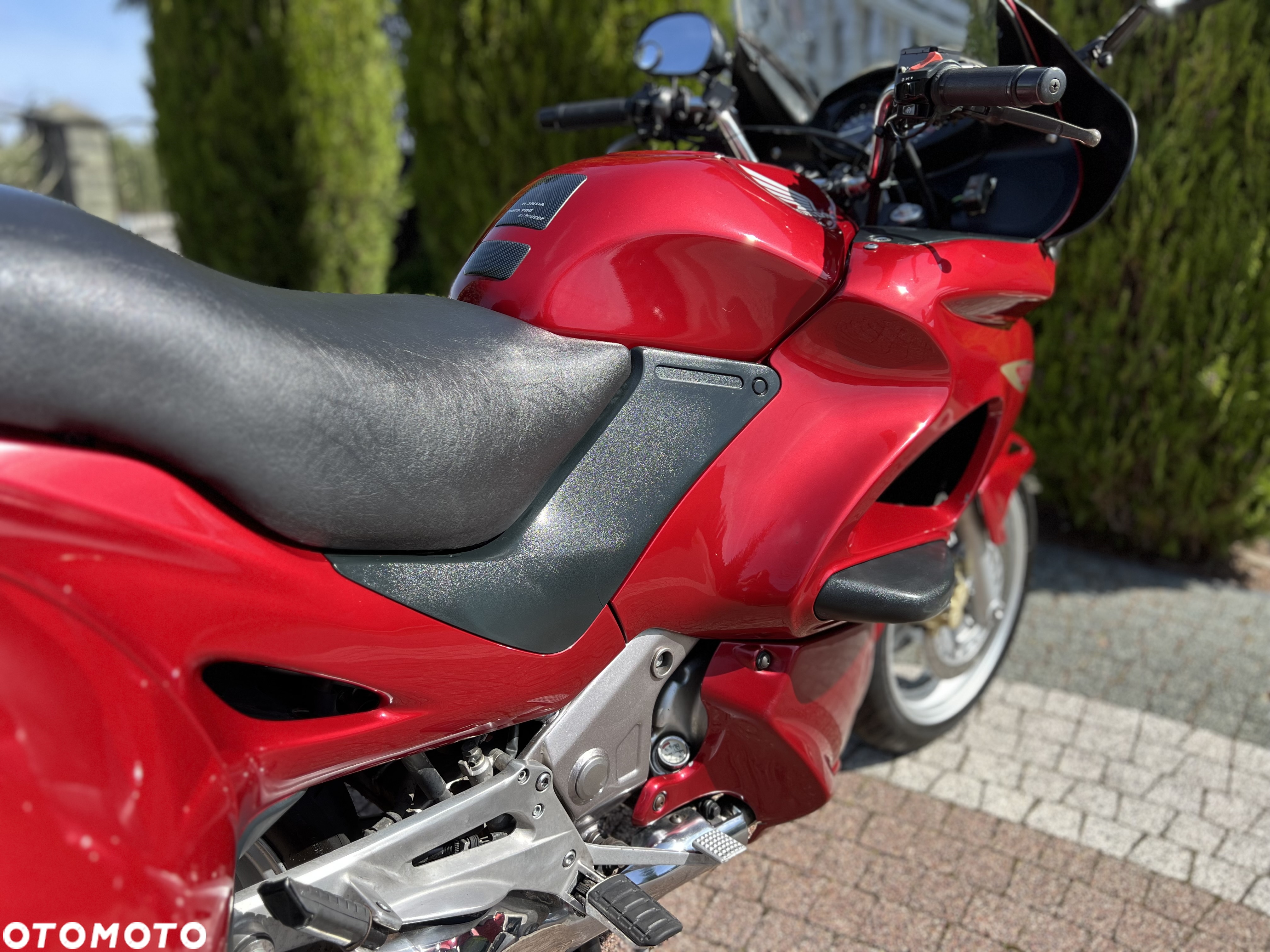 Honda NTV - 16