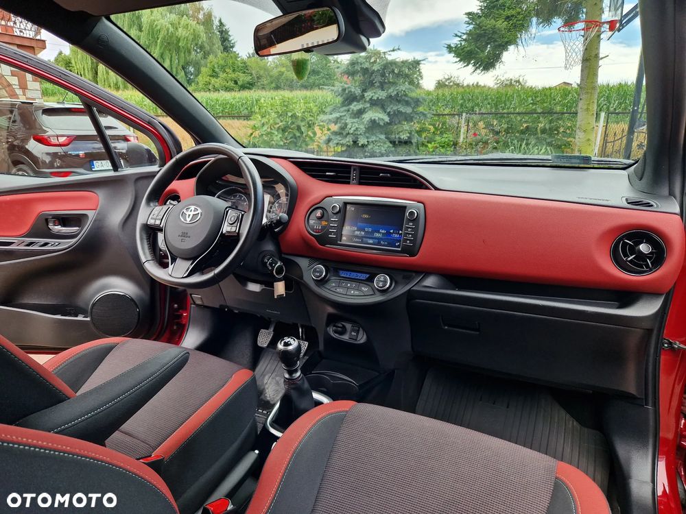 Toyota Yaris 1.5 Selection - 19