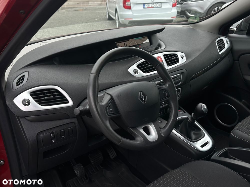 Renault Scenic TCe 130 Dynamique - 16