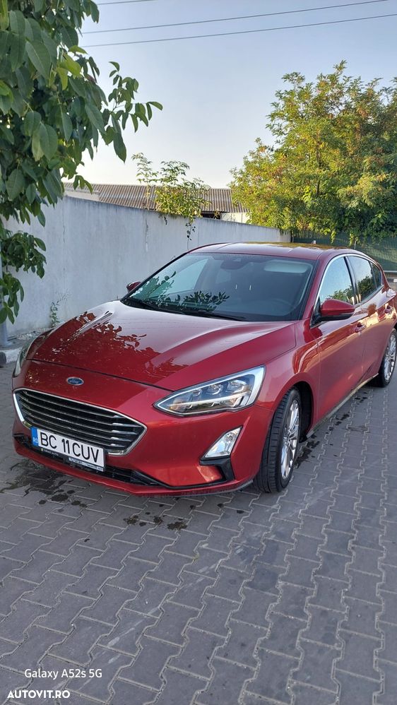 Ford Focus 1.0 EcoBoost MHEV Titanium - 1