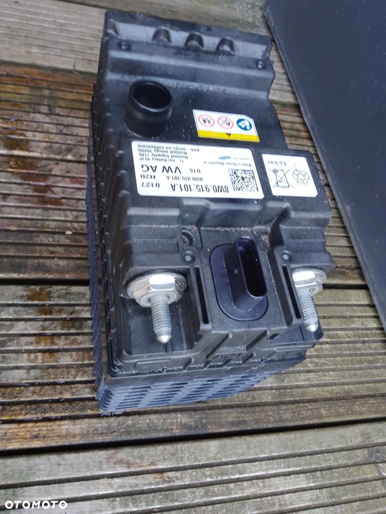 AUDI A4 B9 A6 AKUMULATOR DODATKOWY 8W0915101A - 4