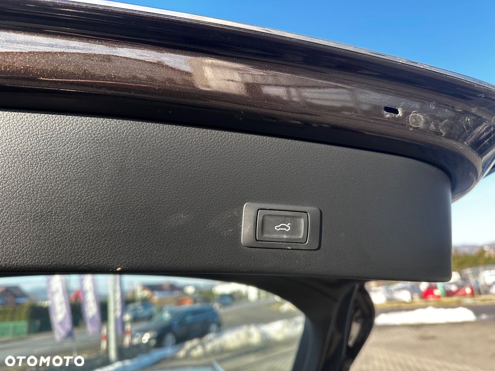 Audi A6 Avant 2.0 TDI quattro S tronic - 16