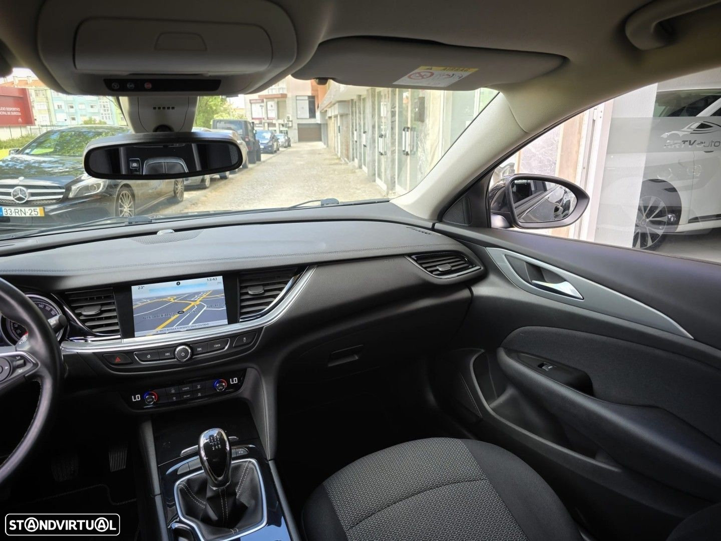 Opel Insignia Sports Tourer 1.6 CDTi Business Edition - 18