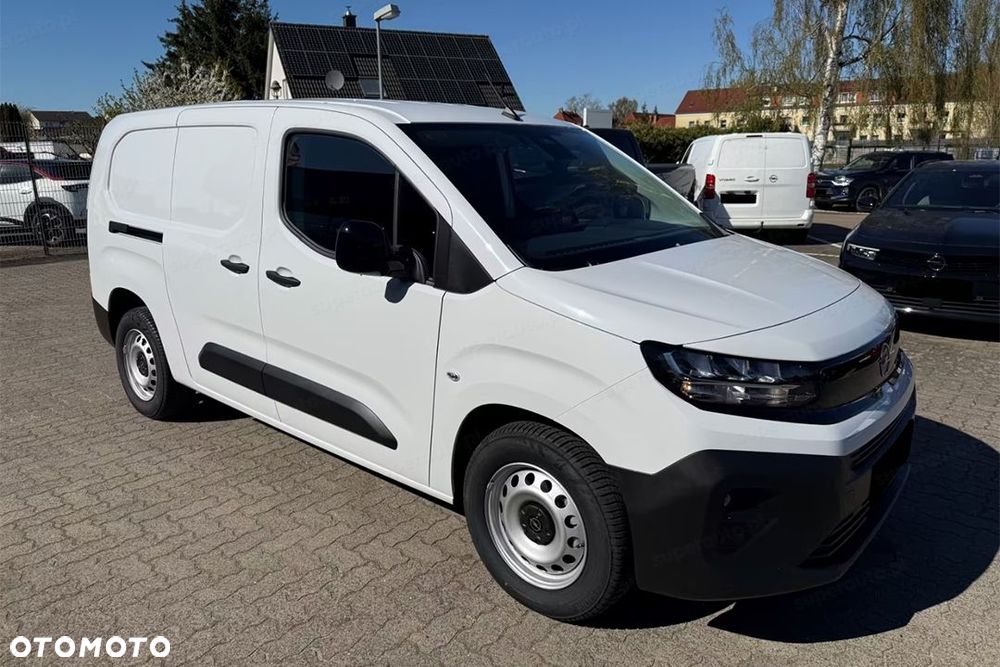Opel Combo Van Cargo XL L2H1 EAT8 1.5 130KM - 3
