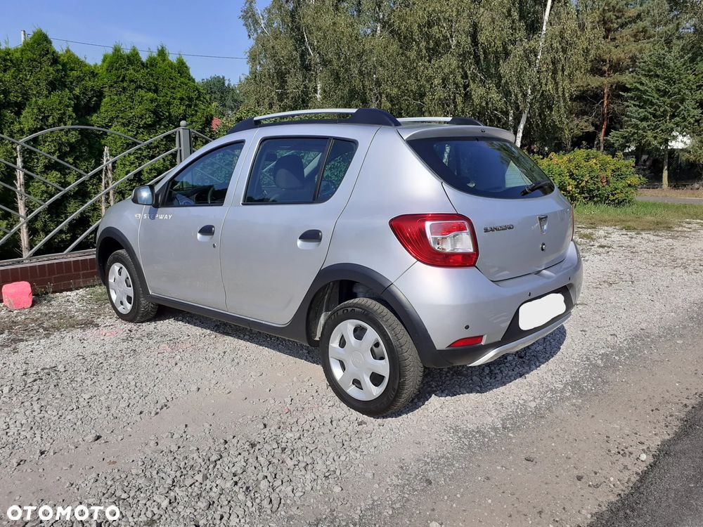 Dacia Sandero 1.5 dCi Laureate - 19