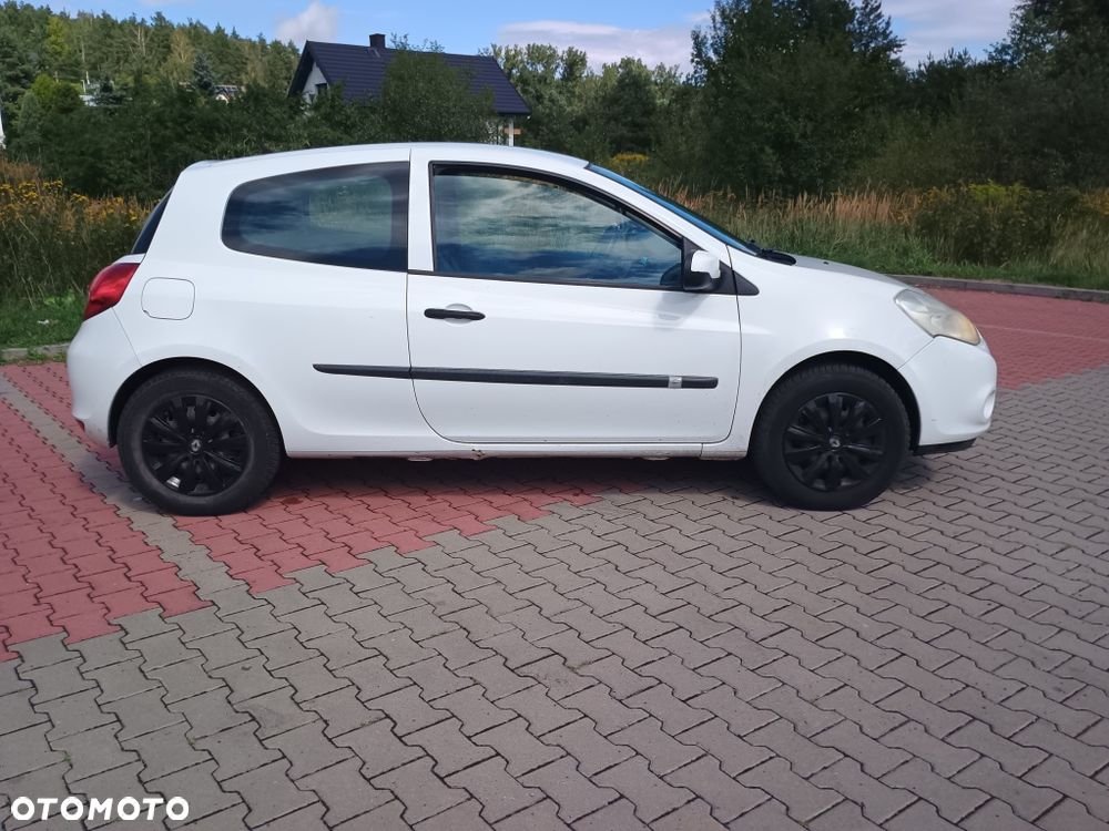 Renault Clio - 3