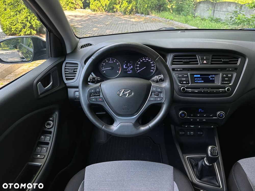 Hyundai i20 - 14