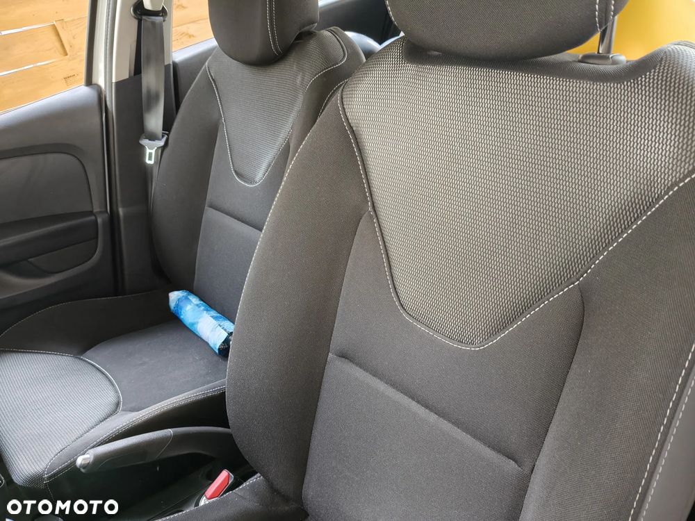Renault Clio 1.2 16V Life - 10
