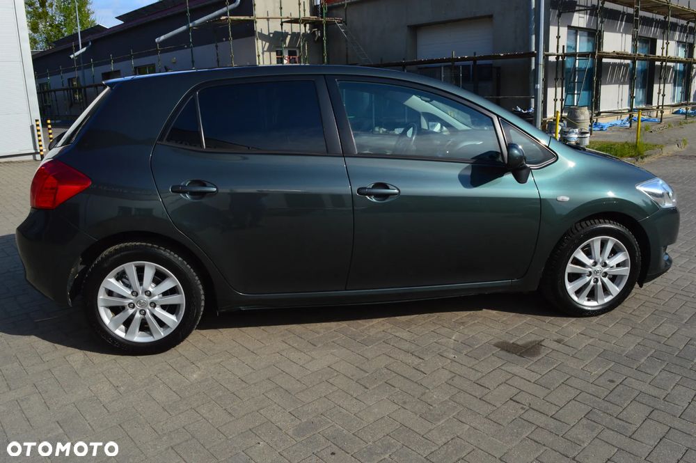 Toyota Auris 1.4 D-4D Premium - 9