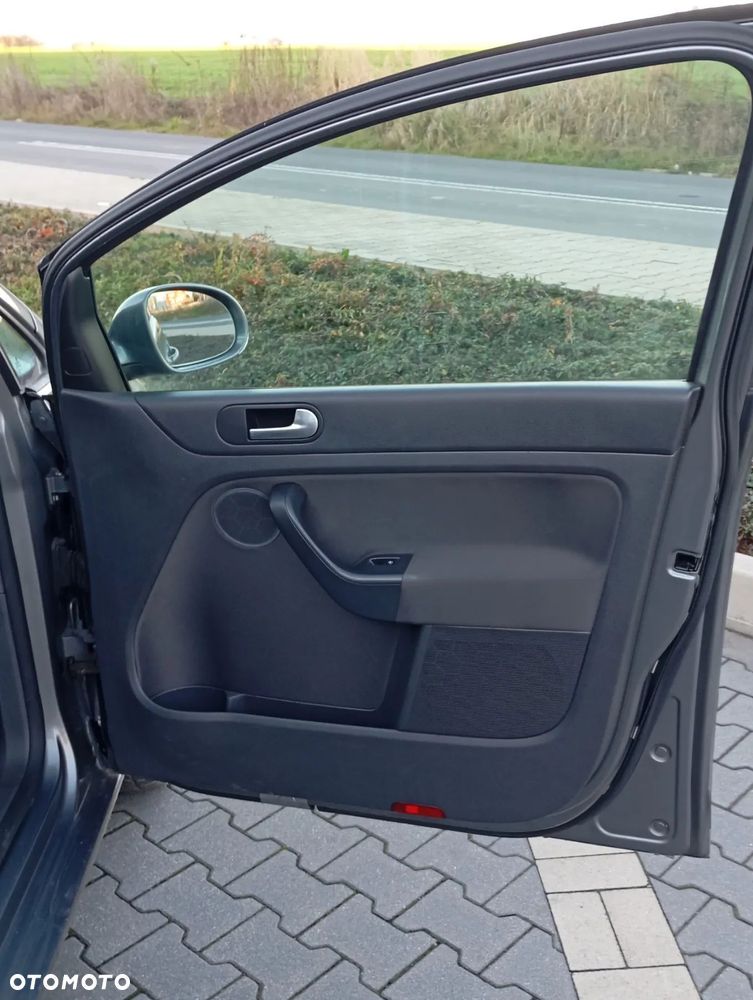 Volkswagen Golf Plus 1.4 TSI United - 14