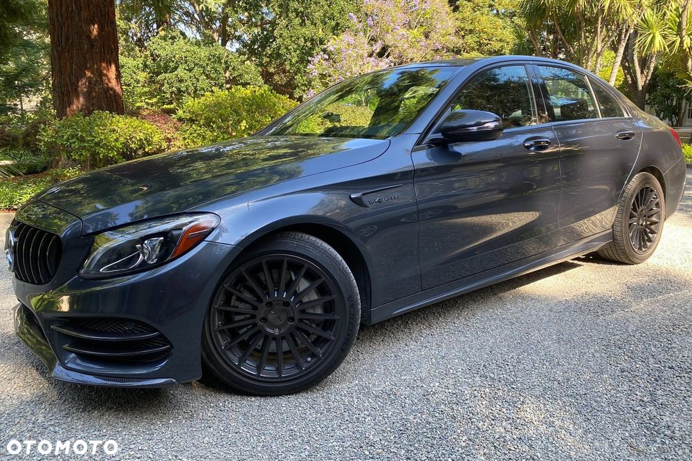 Mercedes-Benz Klasa C 300 7G-TRONIC AMG Line - 5