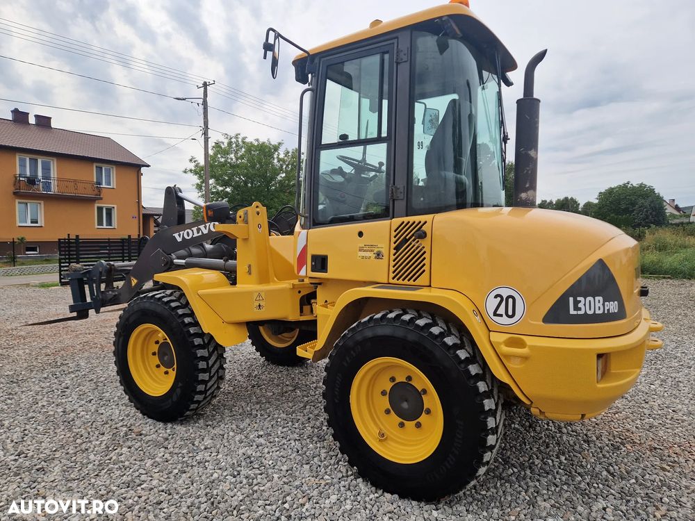 Volvo L30 - 17