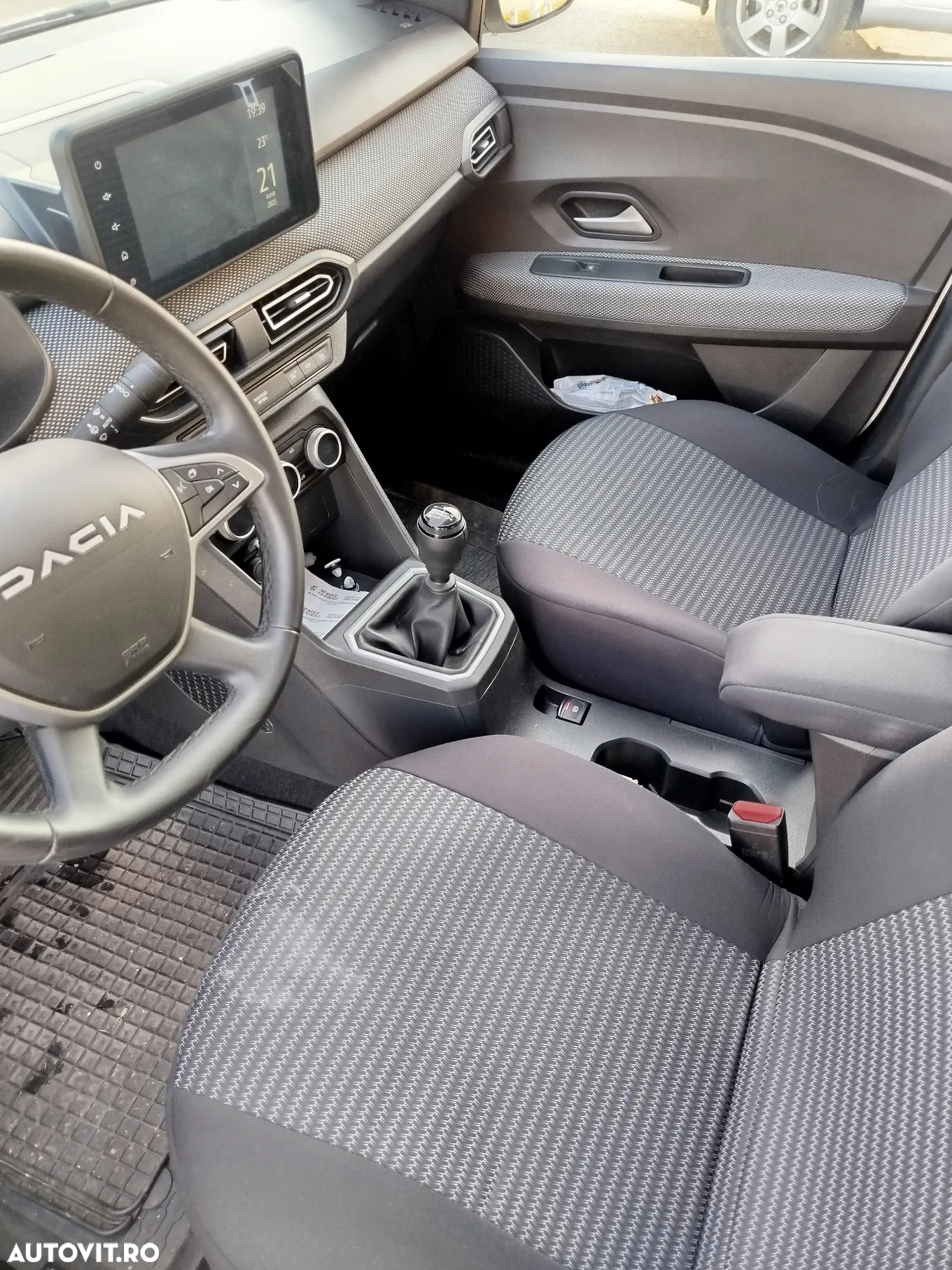 Dacia Logan ECO-G 100 MT6 Prestige+ - 2