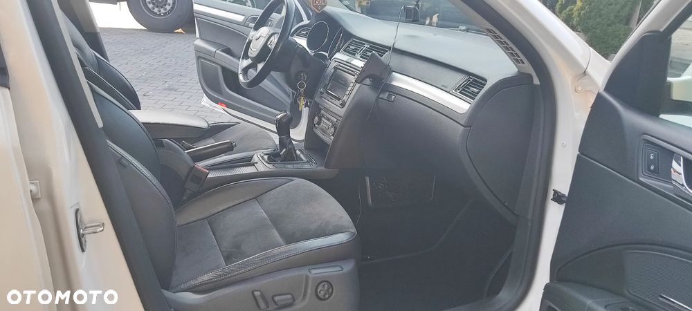 Skoda Superb 2.0 TDI Comfort 4x4 - 7