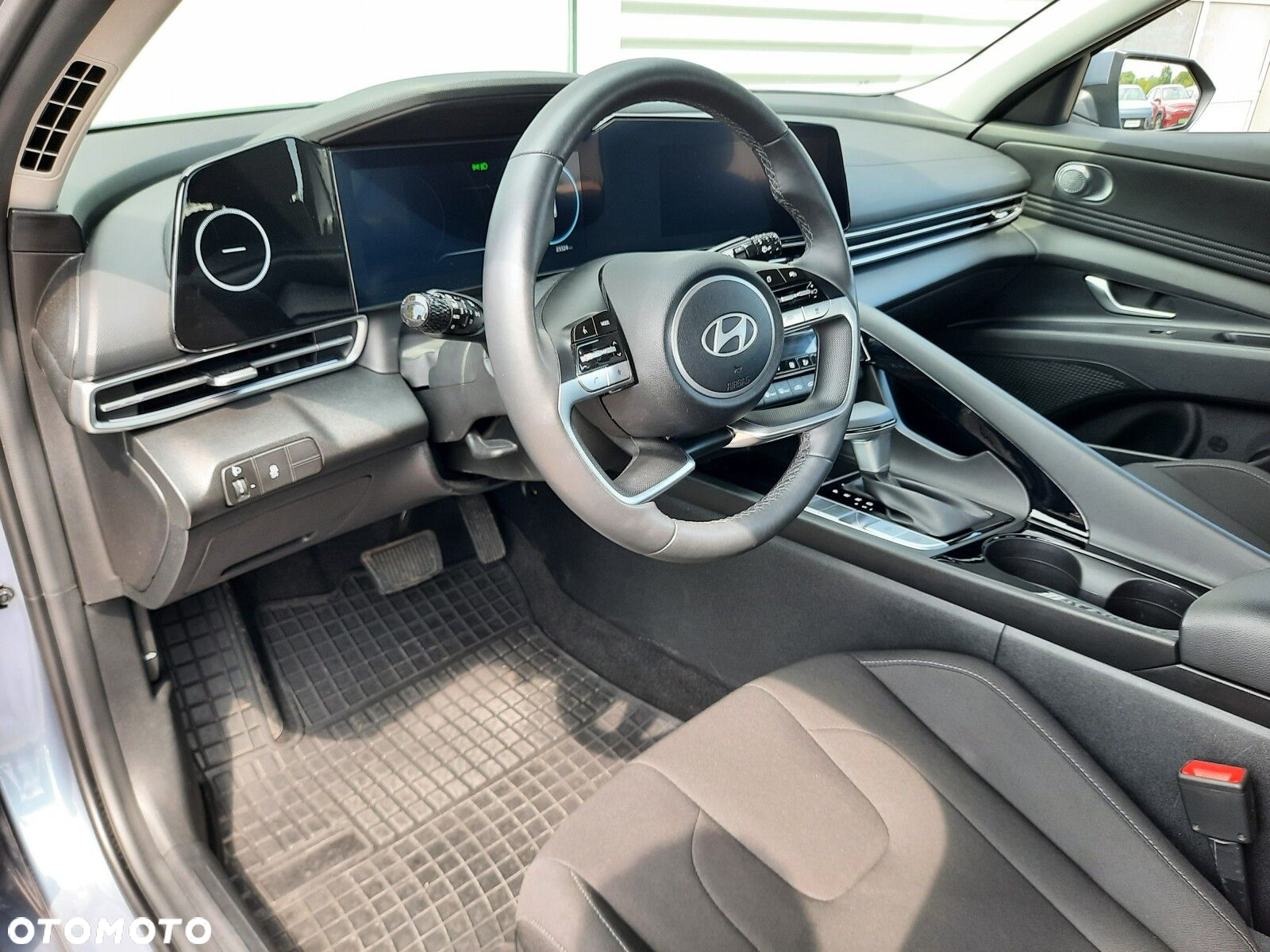 Hyundai Elantra 1.6 Smart CVT - 9
