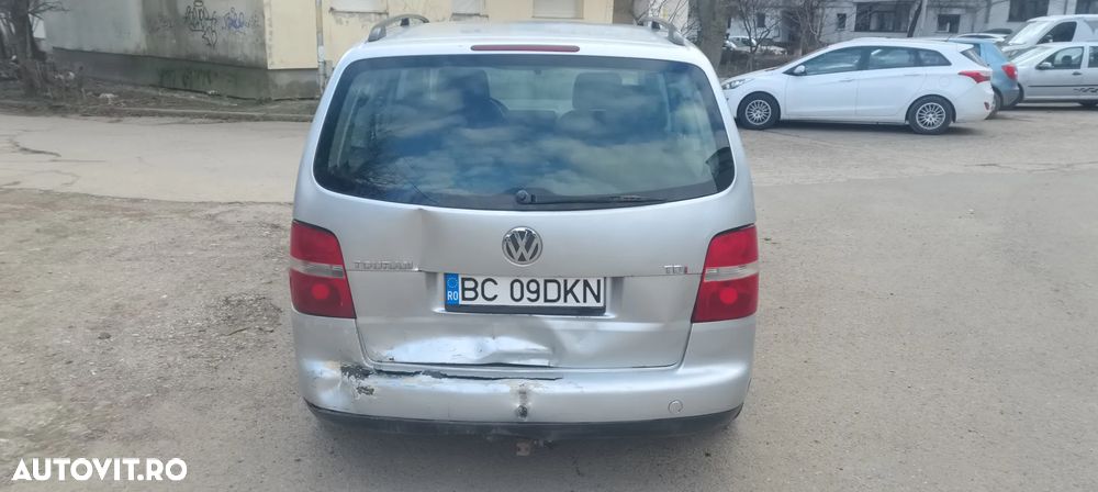 Volkswagen Touran 1.9 TDI Trendline - 5