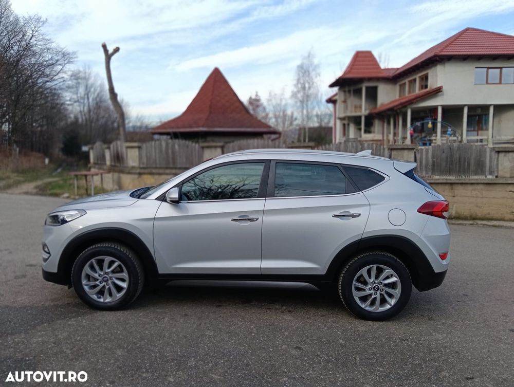 Hyundai Tucson blue 1.7 CRDi 2WD Style - 3