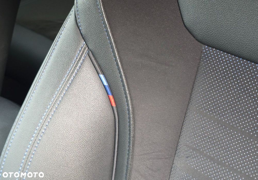 BMW i4 - 12