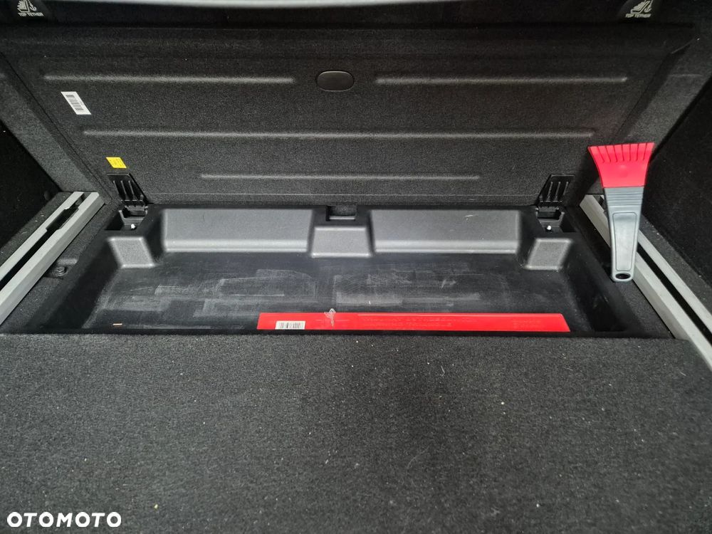 Kia Optima 1.7 CRDI L DCT - 32