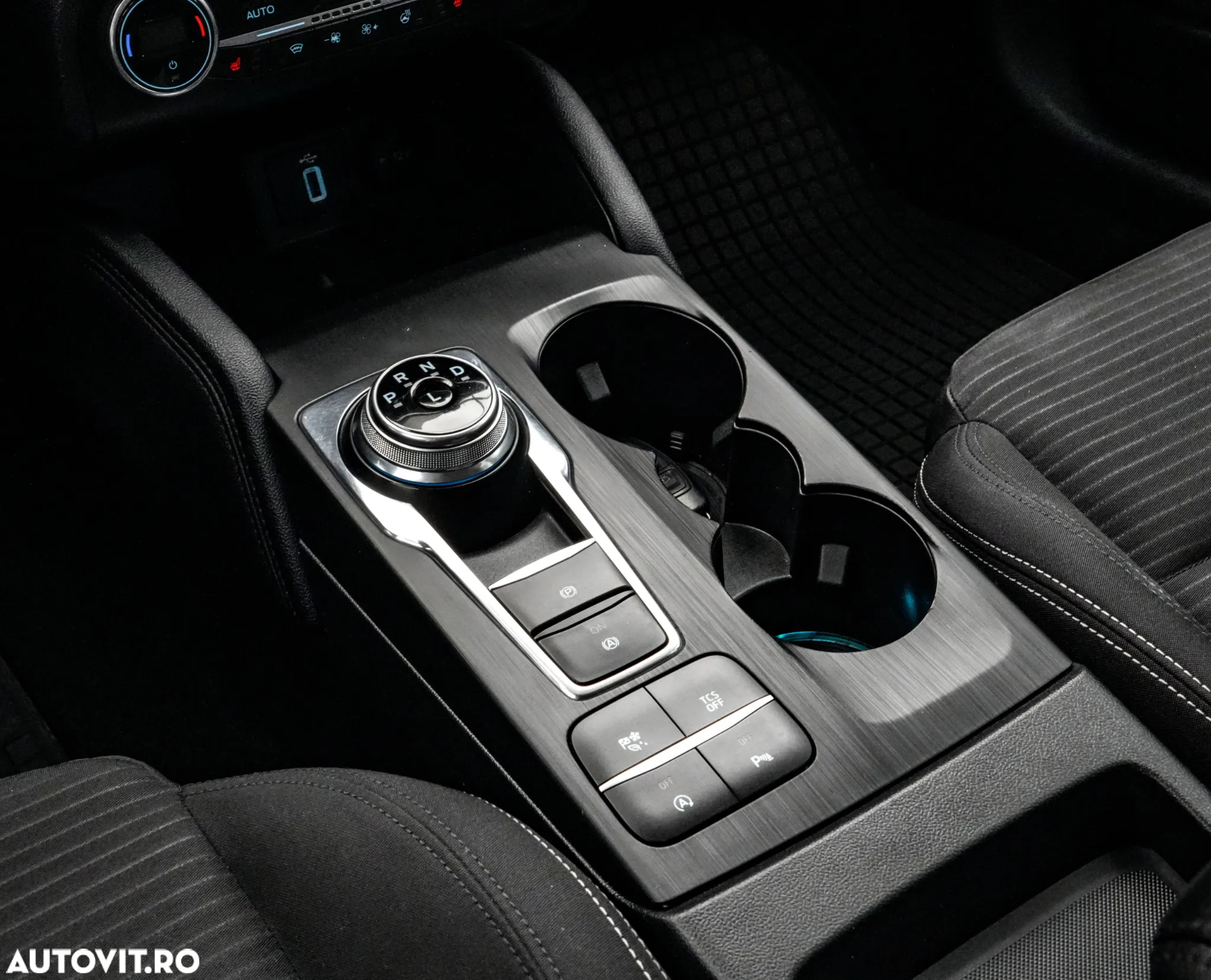 Ford Focus 2.0 EcoBlue Titanium Business - 18