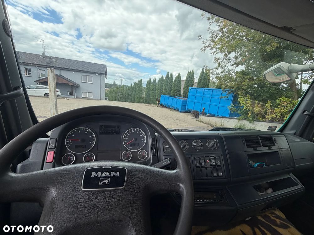 MAN TGM 12.240 4X2 BL - 12
