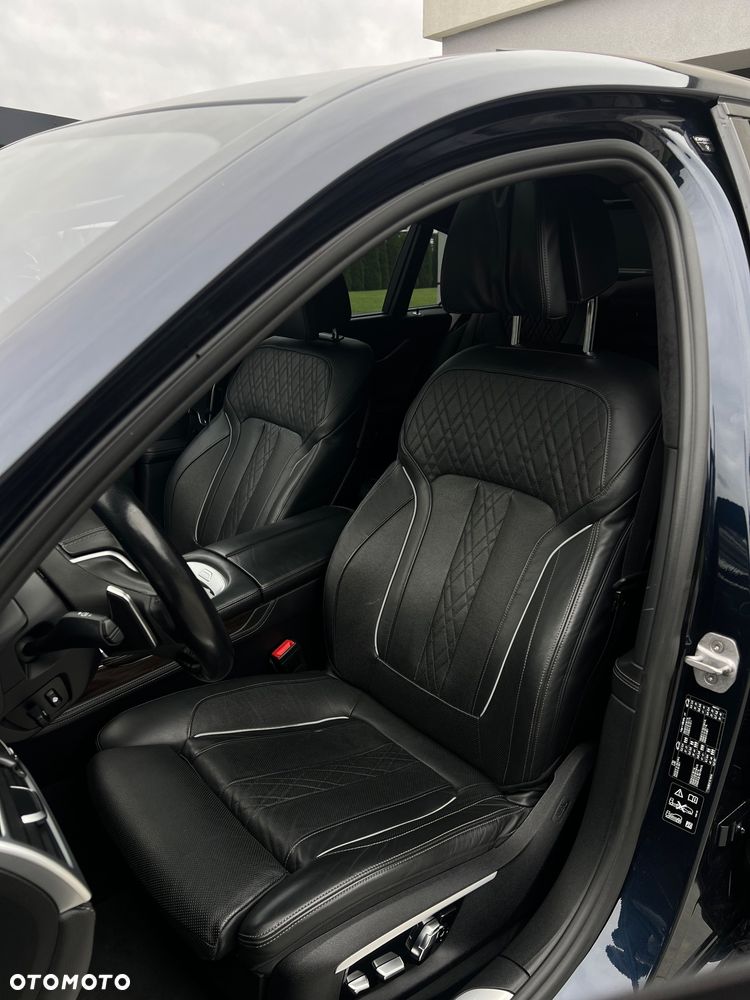 BMW Seria 7 750d xDrive - 14