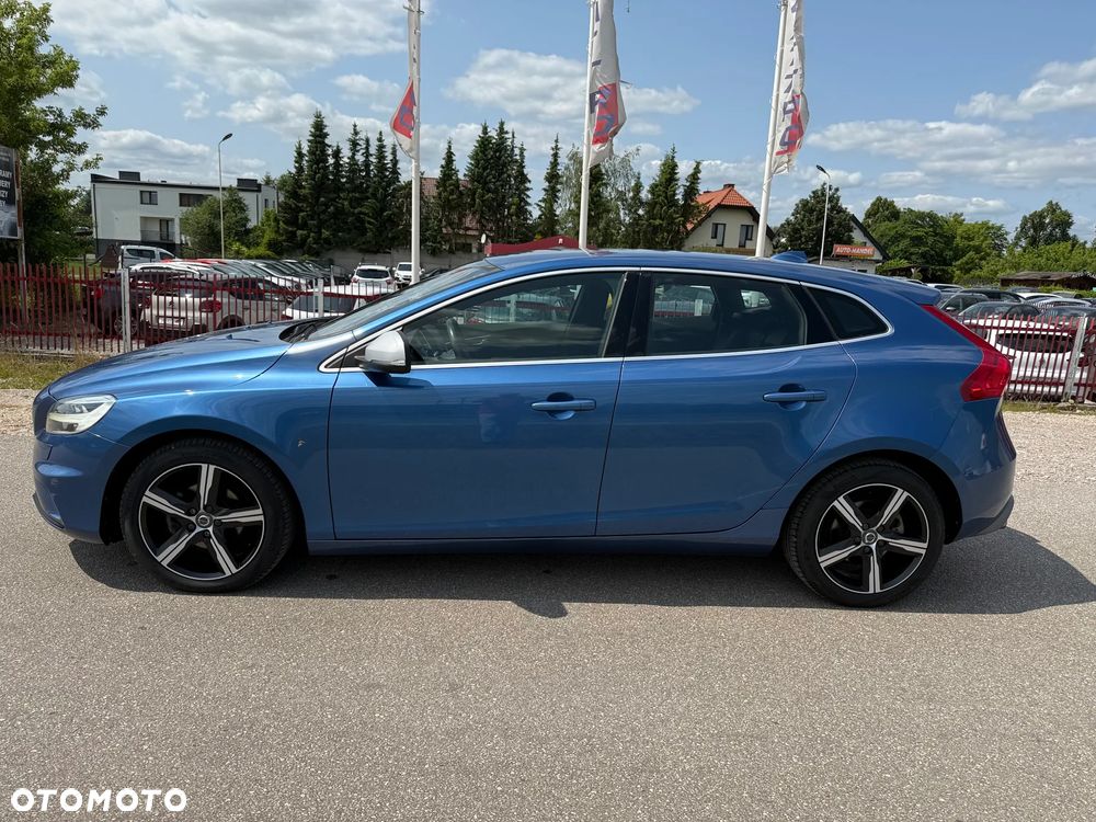 Volvo V40 D2 Drive-E R-Design Momentum - 2