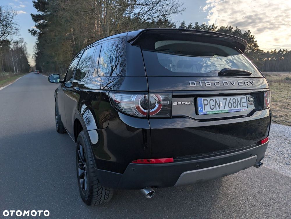 Land Rover Discovery Sport D150 R-Dynamic SE - 13