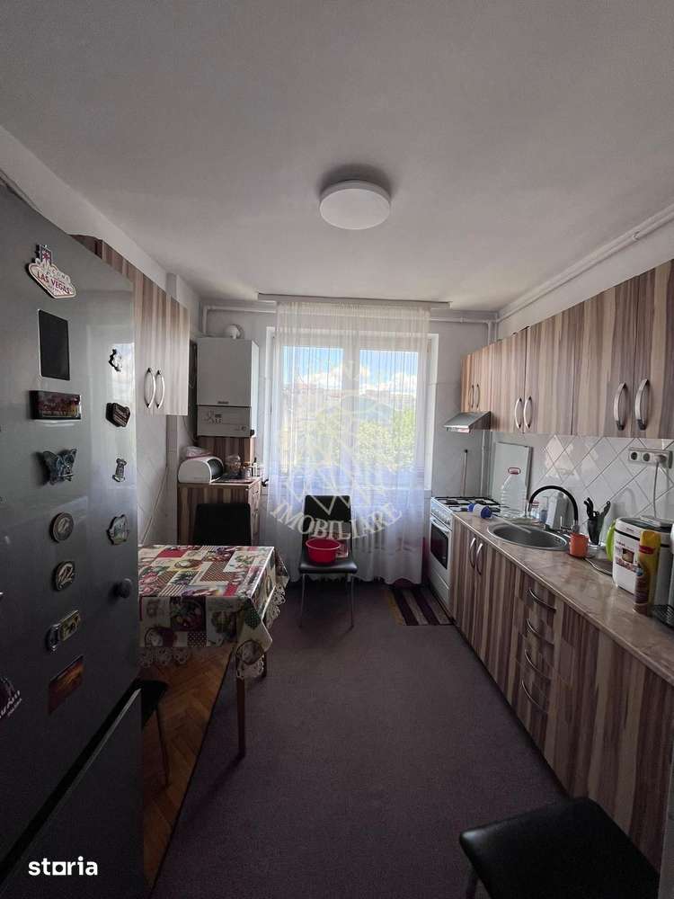 Apartament 3 camere 70 mp-balcon-Zona Imparatul Traian — fotografia 3