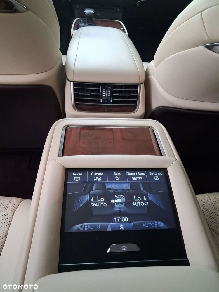 Lexus LS 500 Prestige AWD - 21