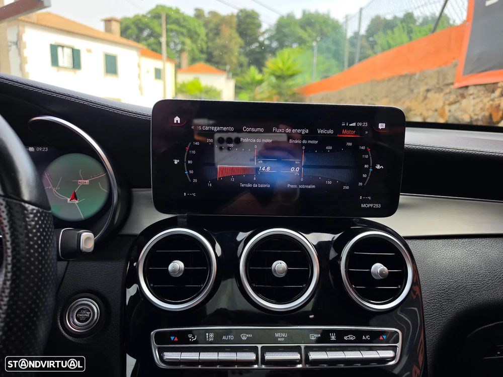 Mercedes-Benz GLC 300 de Coupé 4Matic - 38