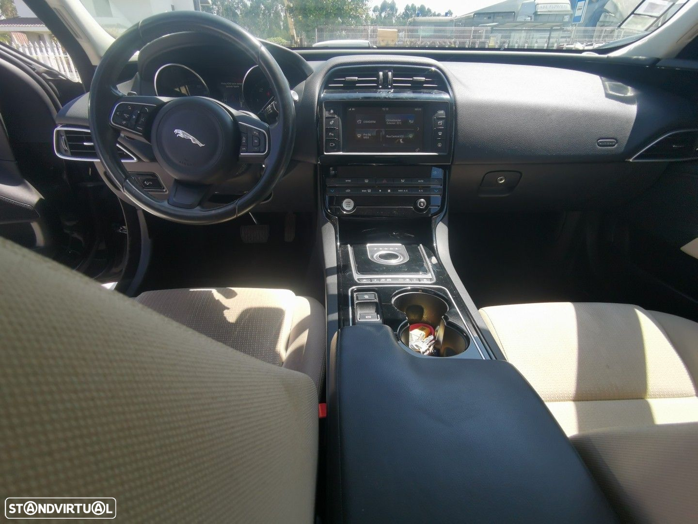 Jaguar XE 2.0 D Prestige Aut. - 14