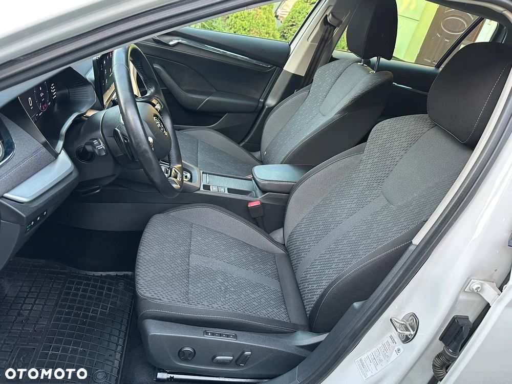 Skoda Octavia 2.0 TDI DSG Style - 13